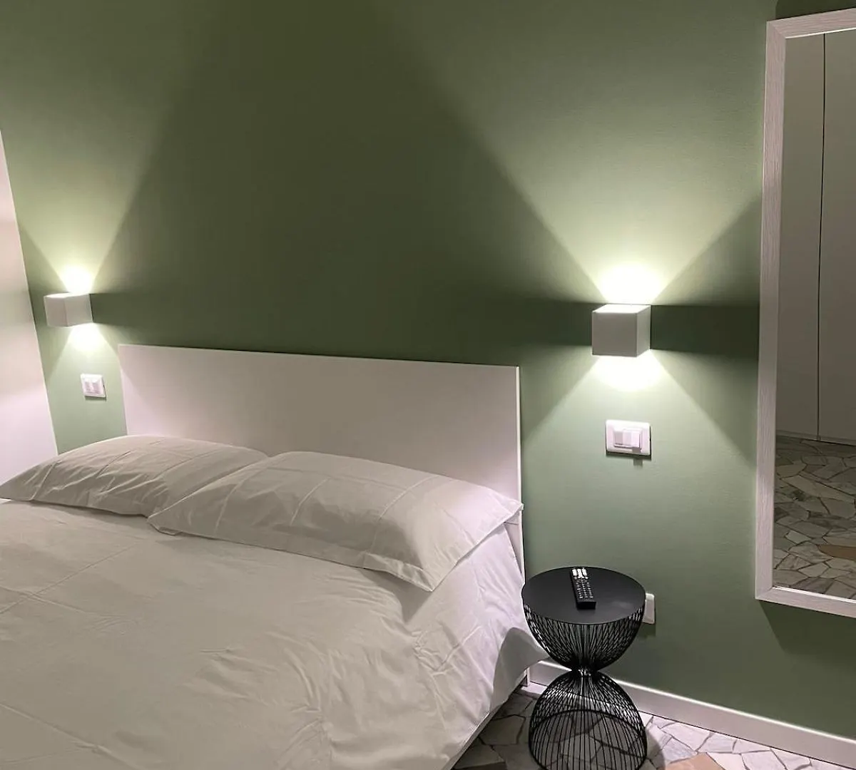 Apartment M4 Tolstoj - Duomo Tortona Navigli Area Milan