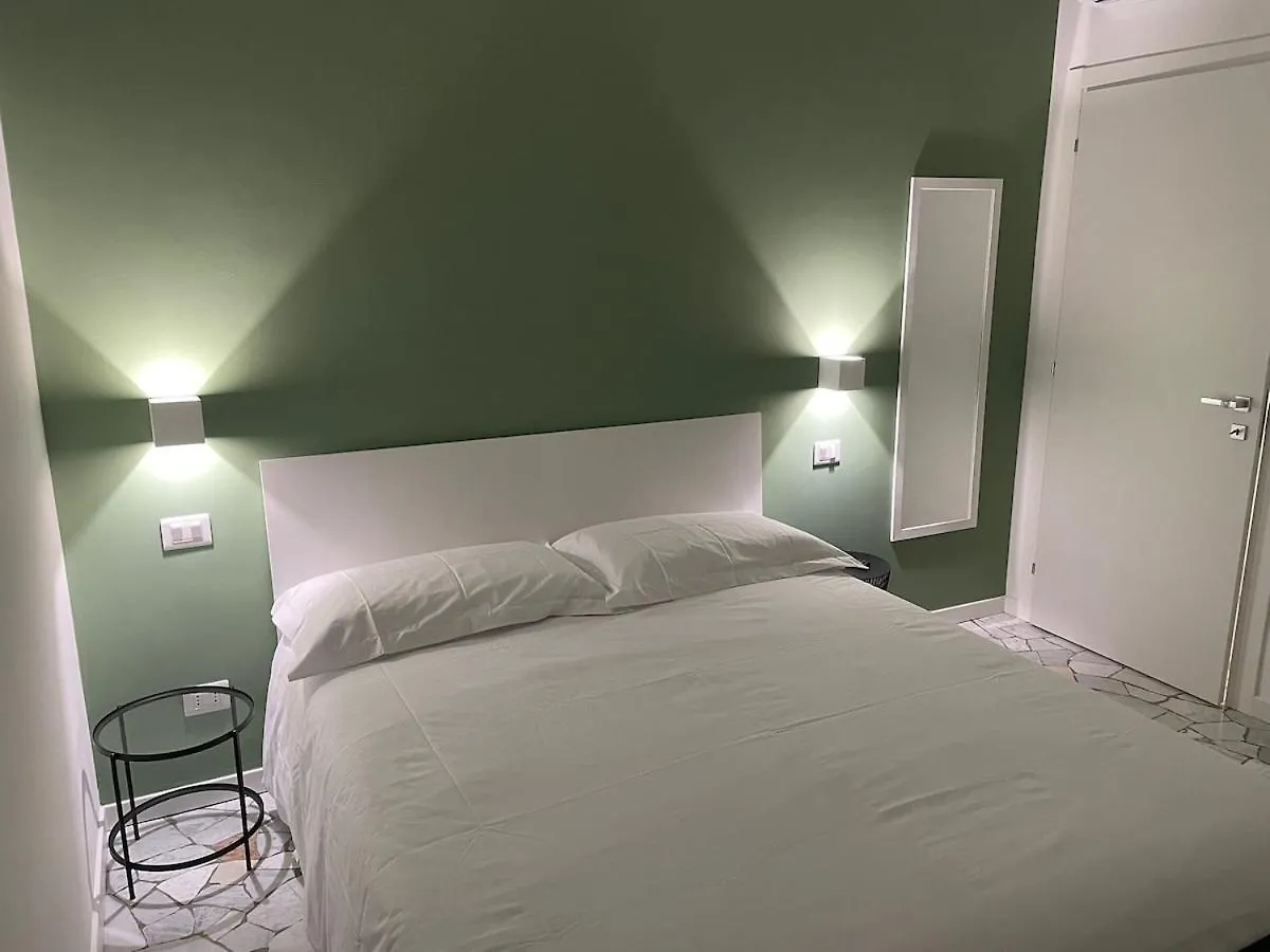 Apartment M4 Tolstoj - Duomo Tortona Navigli Area Milan